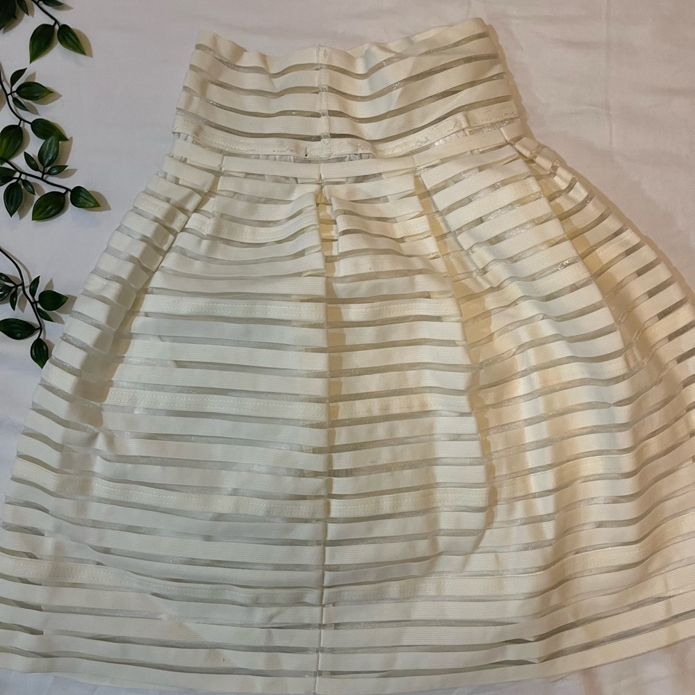 Striped white formal skirt